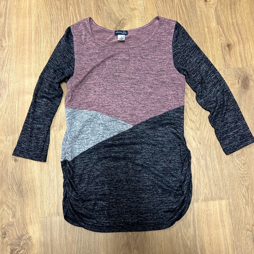 Colorblock Long Sleeve Maternity Top